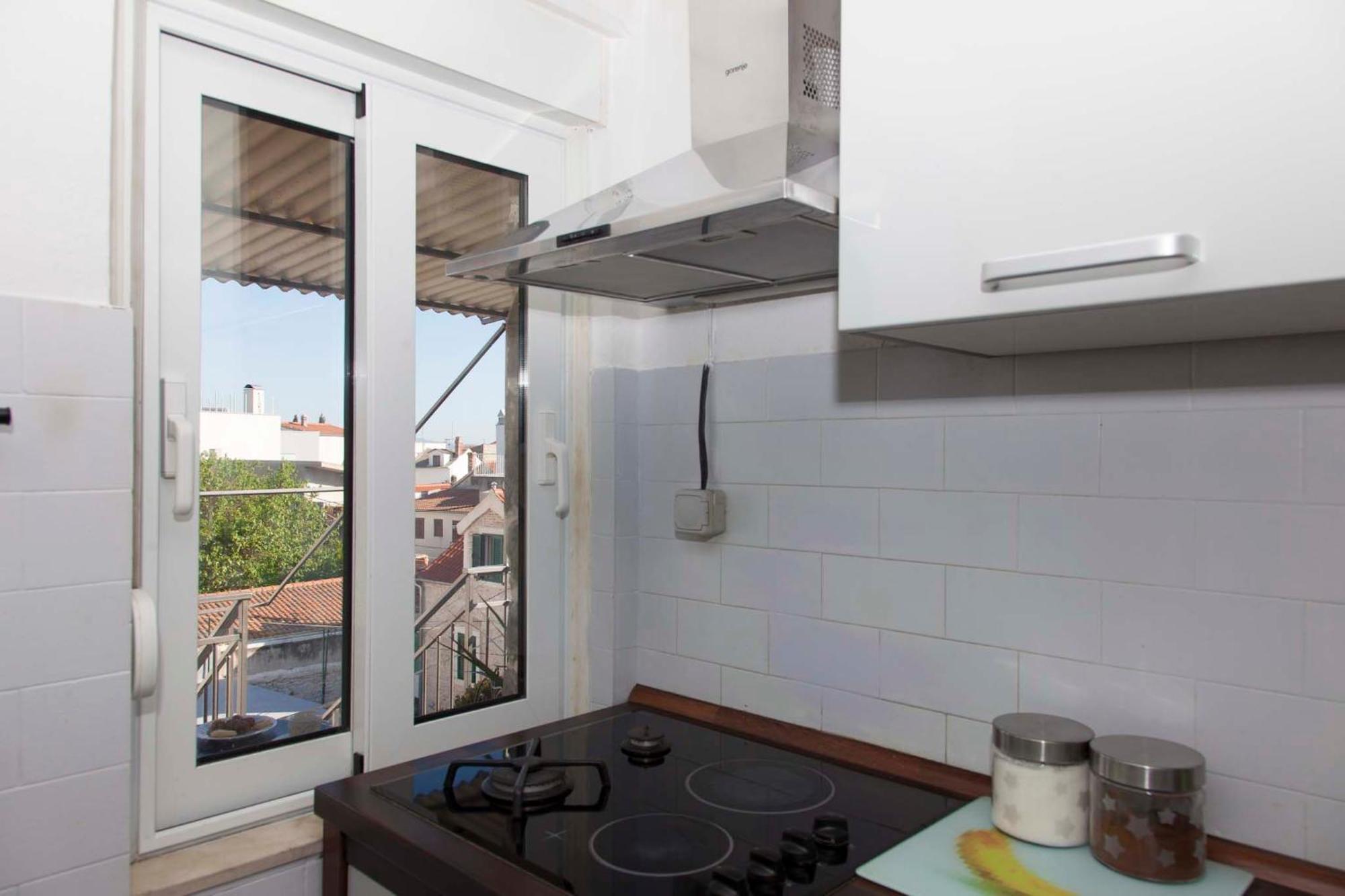 Apartment City Vibe, Great Location! Шибеник Экстерьер фото
